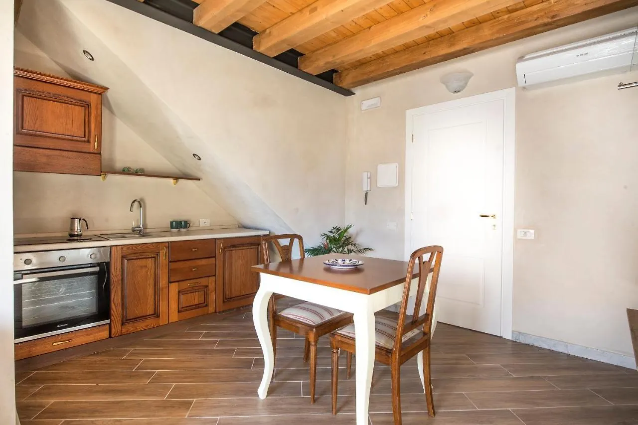 Conte Federico Apartments Palerme